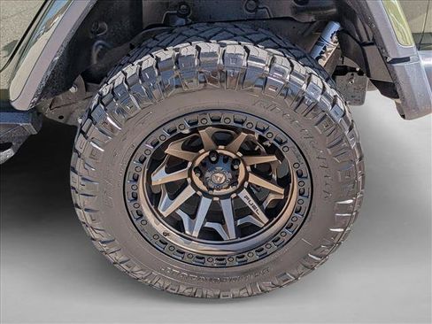 Used 2021 Jeep Wrangler Unlimited Rubicon AWD/4WD image 26