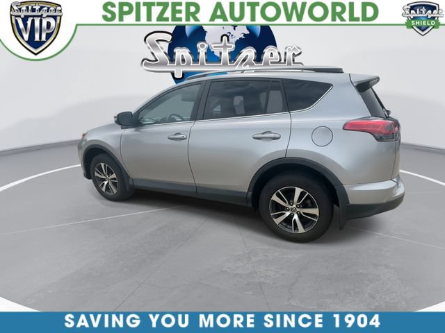 Used 2018 Toyota RAV4 XLE w/ Plus Extra Value Package AWD/4WD image 7