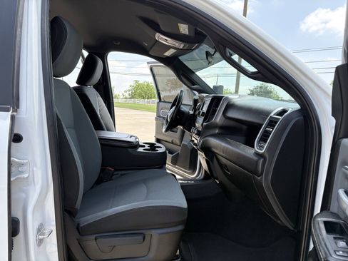 Used 2021 RAM 2500 Big Horn AWD/4WD image 15