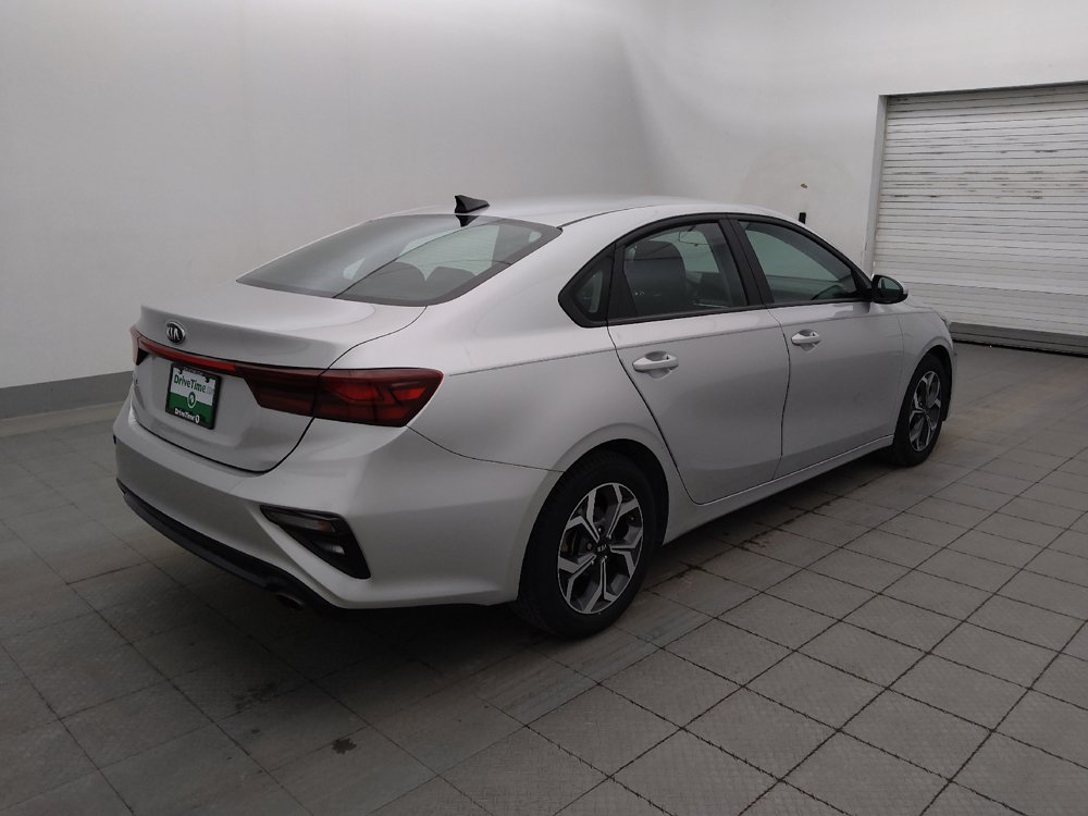 Used 2019 Kia Forte LXS FWD image 10