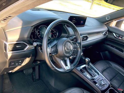 Used 2022 MAZDA CX-5 Signature image 17