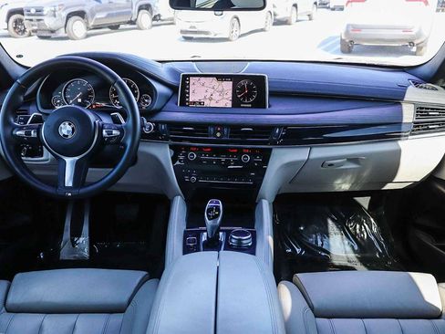 Used 2018 BMW X6 sDrive35i image 16