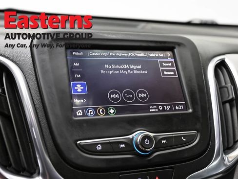 Used 2022 Chevrolet Equinox LT FWD image 18