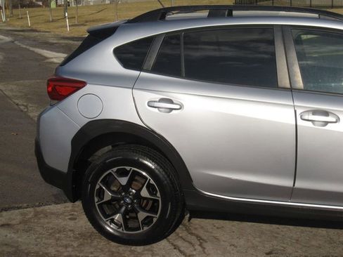 Used 2019 Subaru Crosstrek 2.0i image 8