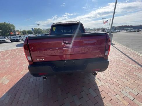 Certified 2025 Honda Ridgeline RTL image 17