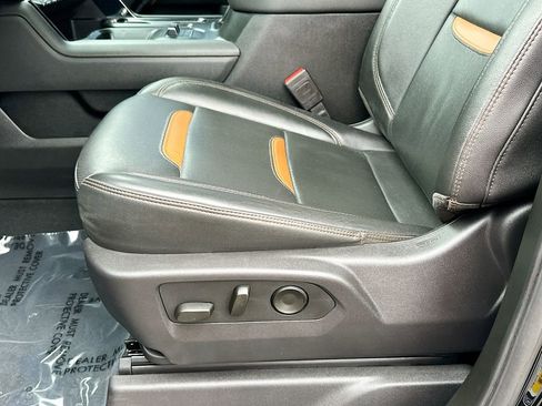 Used 2024 GMC Sierra 2500 AT4 w/ AT4 Premium Plus Package image 20