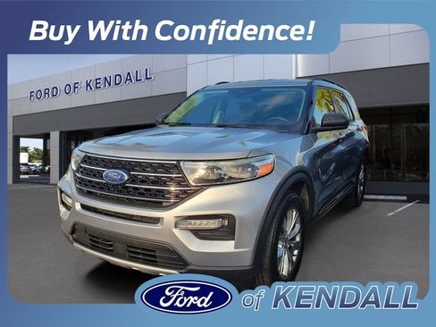 Used 2021 Ford Explorer XLT w/ Equipment Group 202A RWD image 1