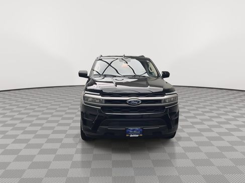 Used 2023 Ford Expedition XLT image 39