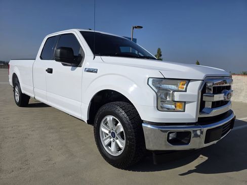 Used 2017 Ford F150 XLT RWD image 5