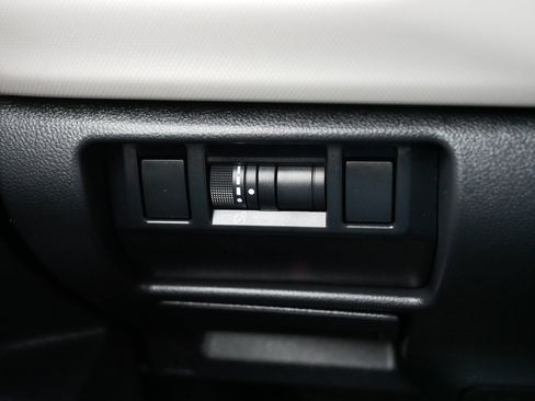 Certified 2025 Subaru Forester image 26