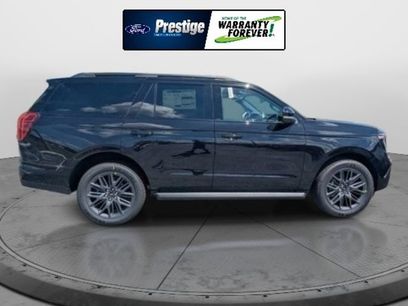 New 2026 Ford Expedition Platinum w/ Stealth Appearance Package
