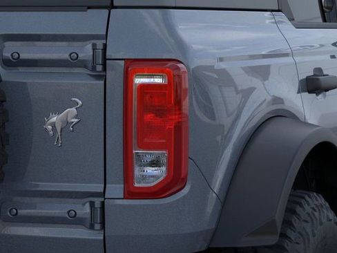 New 2025 Ford Bronco Big Bend w/ Black Diamond Package AWD/4WD image 24