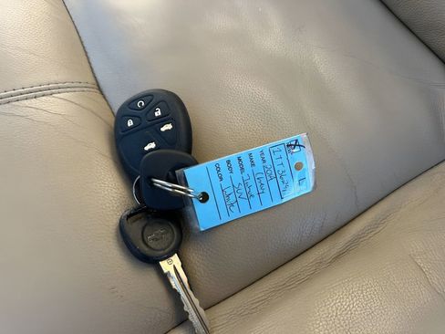 Used 2014 Chevrolet Tahoe LT image 36