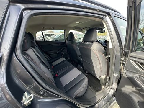 Used 2020 Subaru Crosstrek 2.0i Premium image 17