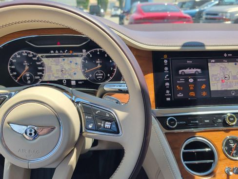 Used 2024 Bentley Continental GT V8 AWD/4WD image 8