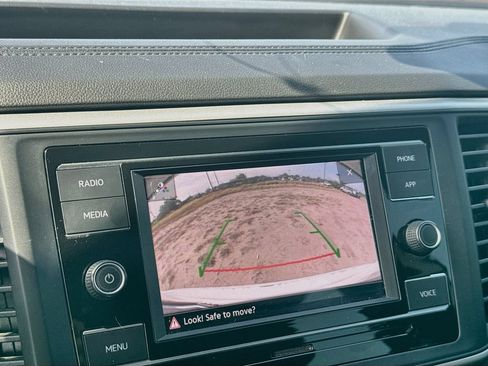 Used 2023 Volkswagen Atlas Cross Sport SE FWD image 16