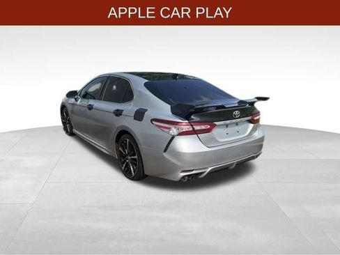 Used 2020 Toyota Camry XSE FWD image 5