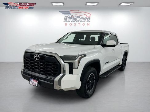Used 2022 Toyota Tundra SR5 w/ TRD Off-Road Package AWD/4WD image 1