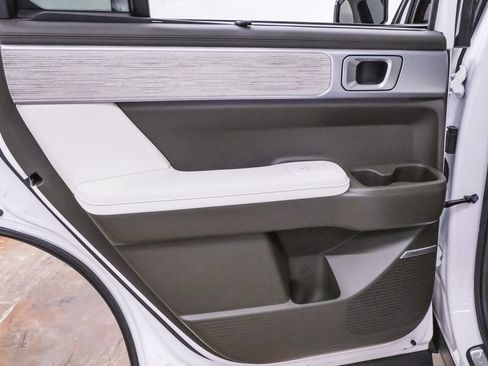 Used 2025 Hyundai Santa Fe Calligraphy image 34