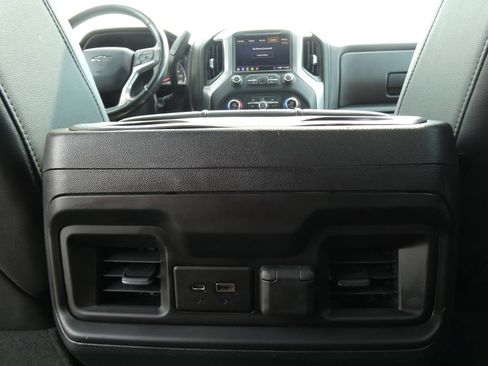 Used 2020 Chevrolet Silverado 1500 LT Trail Boss w/ Midnight Edition AWD/4WD image 20