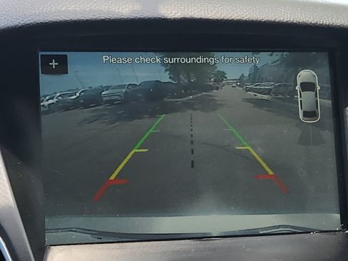 Used 2017 Ford Focus Titanium FWD image 25