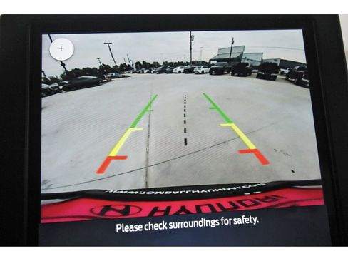 Used 2022 Ford Edge SE image 26