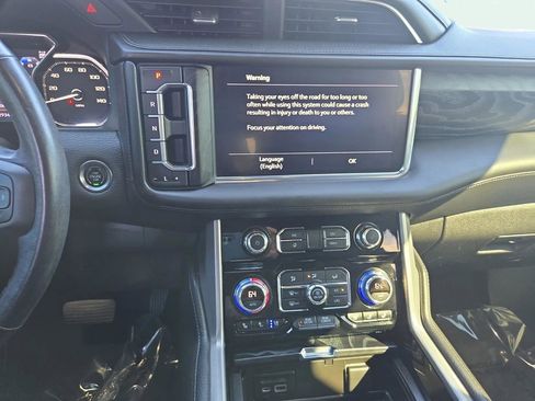 Used 2021 GMC Yukon Denali image 27