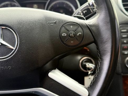 Used 2010 Mercedes-Benz GL 550 4MATIC image 14