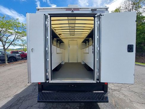 New 2025 Ford Transit 350 image 16