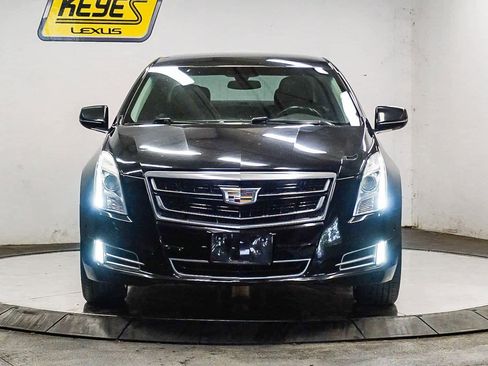 Used 2017 Cadillac XTS Luxury FWD image 6