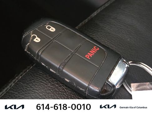 Used 2020 Jeep Compass Trailhawk AWD/4WD image 34
