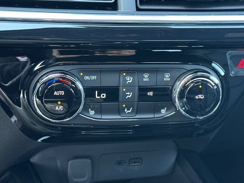 New 2026 Chevrolet Trax RS w/ Driver Confidence Package FWD image 20