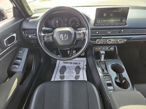 Used 2025 Honda Civic Sport image 11