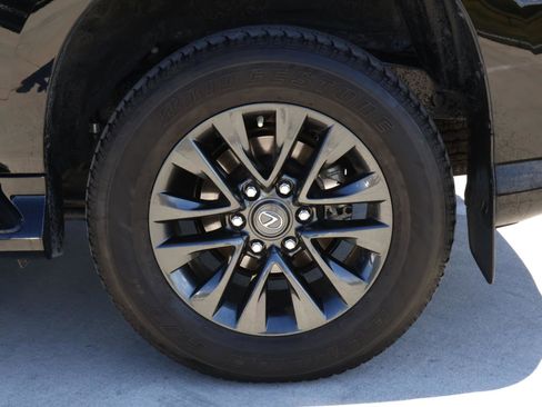 Used 2023 Lexus GX 460 Premium image 9