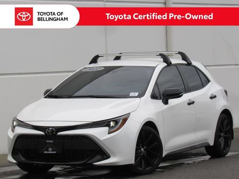 Used 2022 Toyota Corolla SE FWD image 1