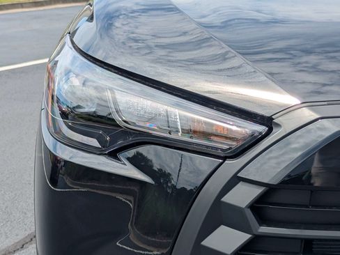 New 2026 Toyota Corolla Cross LE FWD image 10