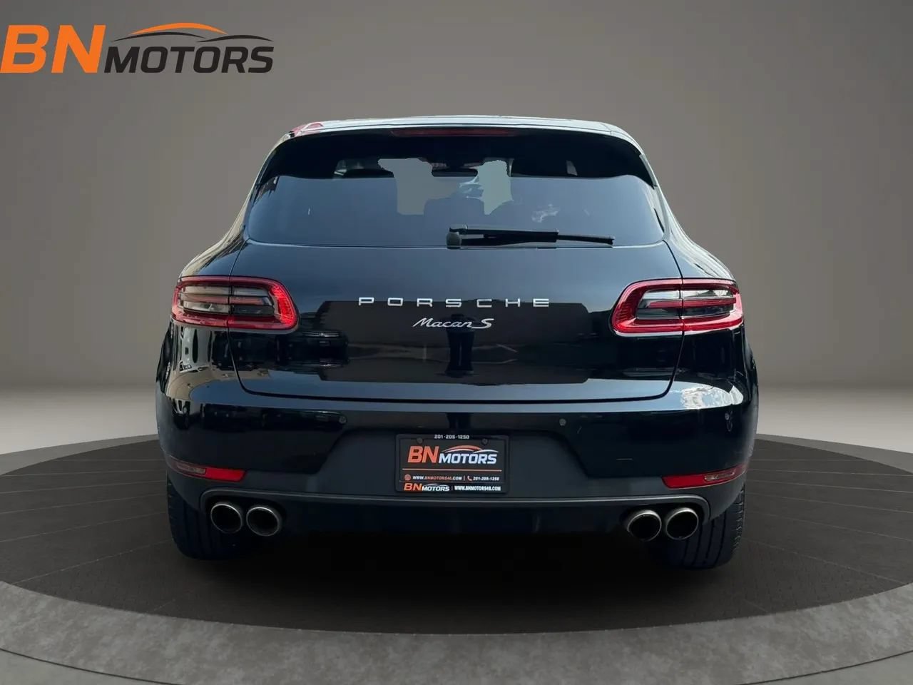 Used 2015 Porsche Macan S AWD/4WD image 7