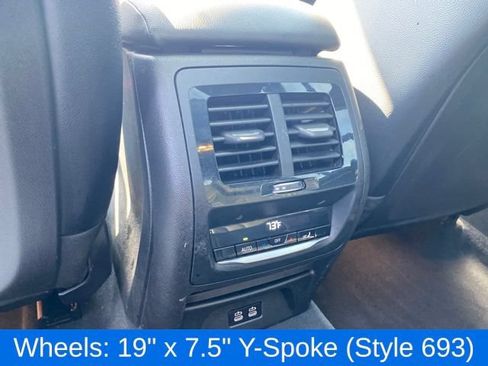 Used 2023 BMW X3 xDrive30i AWD/4WD image 20