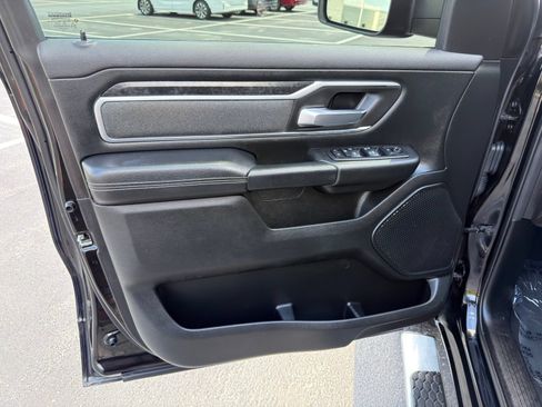 Used 2019 RAM 1500 Big Horn AWD/4WD image 12