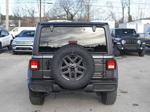 New 2026 Jeep Wrangler Unlimited Sport AWD/4WD image 9