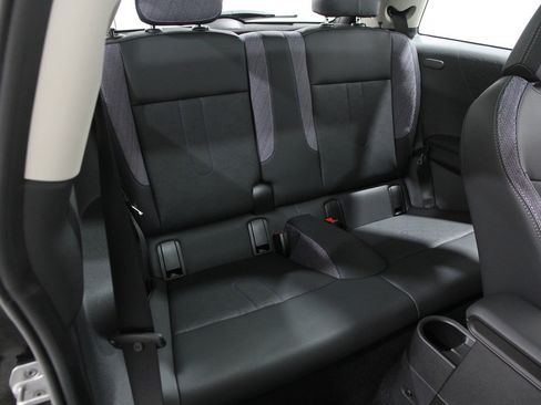 Certified 2025 MINI Cooper S image 17