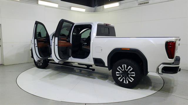 Used 2024 GMC Sierra 2500 Denali Ultimate AWD/4WD image 31