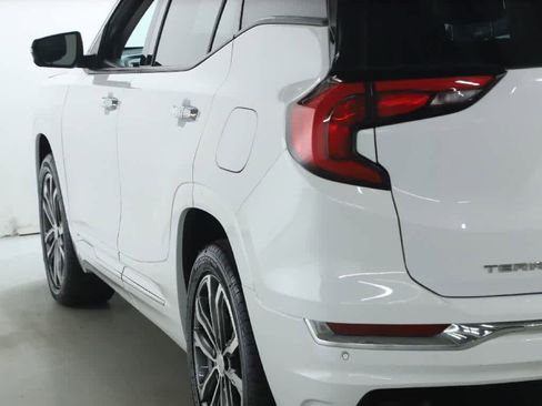 Used 2020 GMC Terrain Denali w/ Denali Premium Package image 44