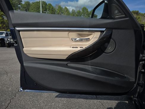 Used 2016 BMW 340i xDrive Sedan image 26