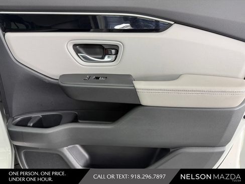 Used 2023 Honda Pilot Touring image 46
