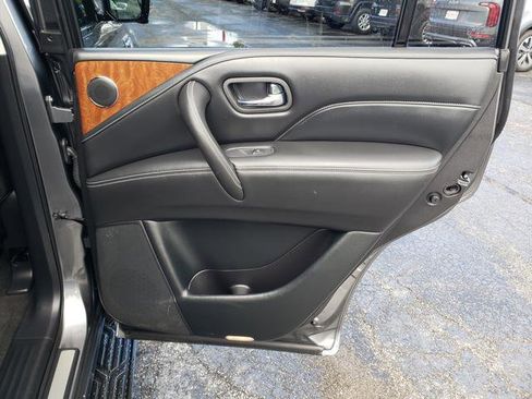 Used 2019 INFINITI QX80 Luxe image 15