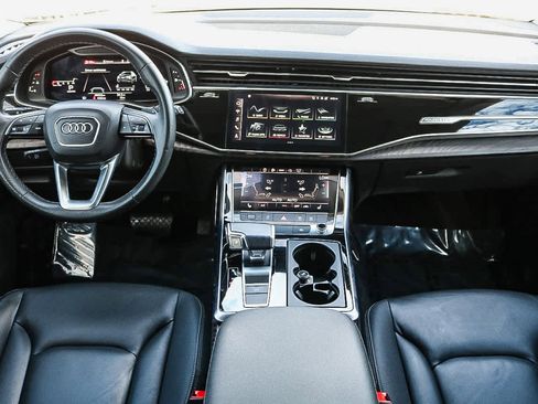 Used 2022 Audi Q8 Premium w/ Convenience Package image 16