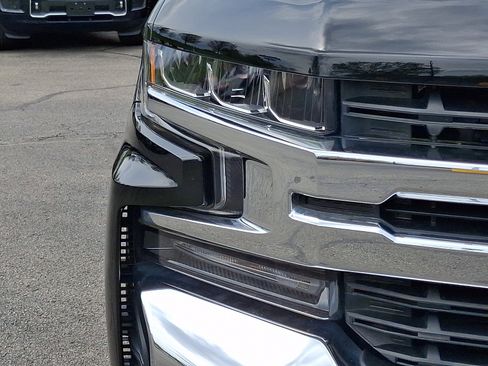 Used 2020 Chevrolet Silverado 1500 LT w/ All-Star Edition image 9