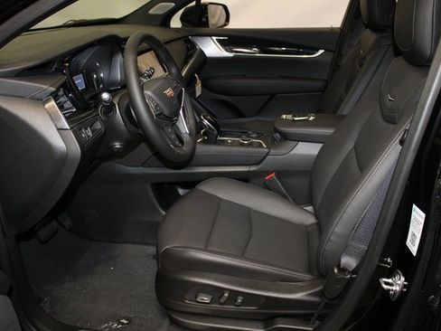 New 2025 Cadillac XT5 Premium Luxury w/ Technology Package image 5