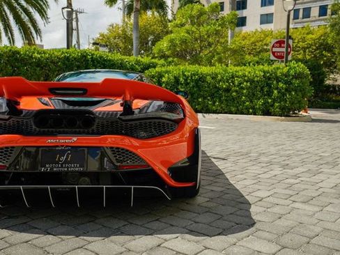 Used 2021 McLaren 765LT image 26